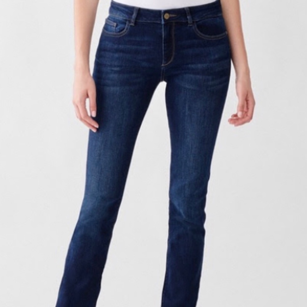 DL 1961 Coco curvy strght smart denim 32 EXCELLENT